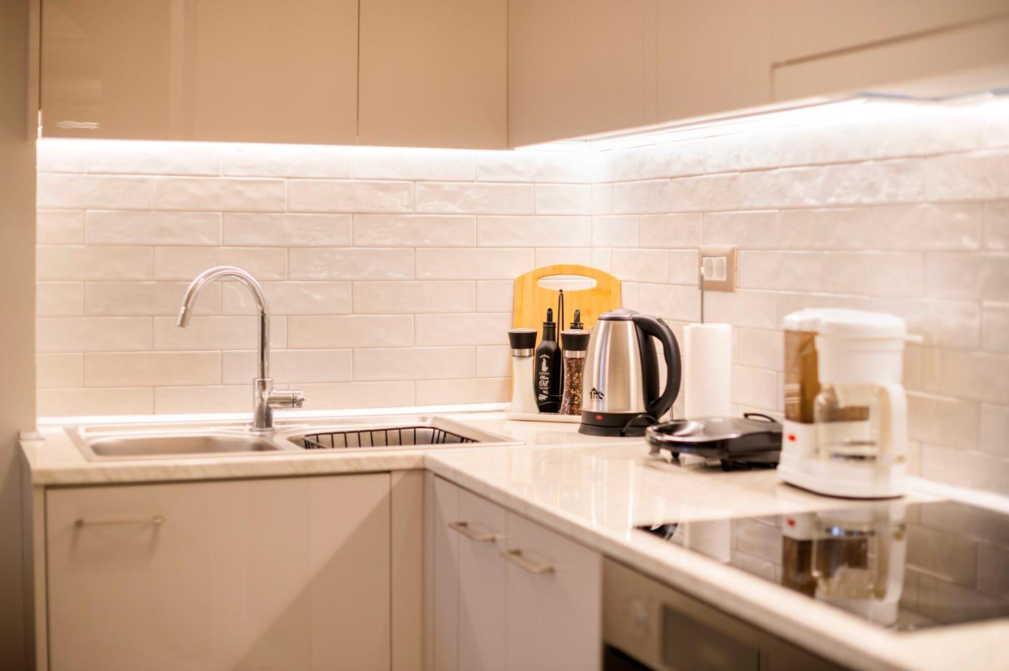 Nikargy Luxury Apartments Koszkinú Kültér fotó