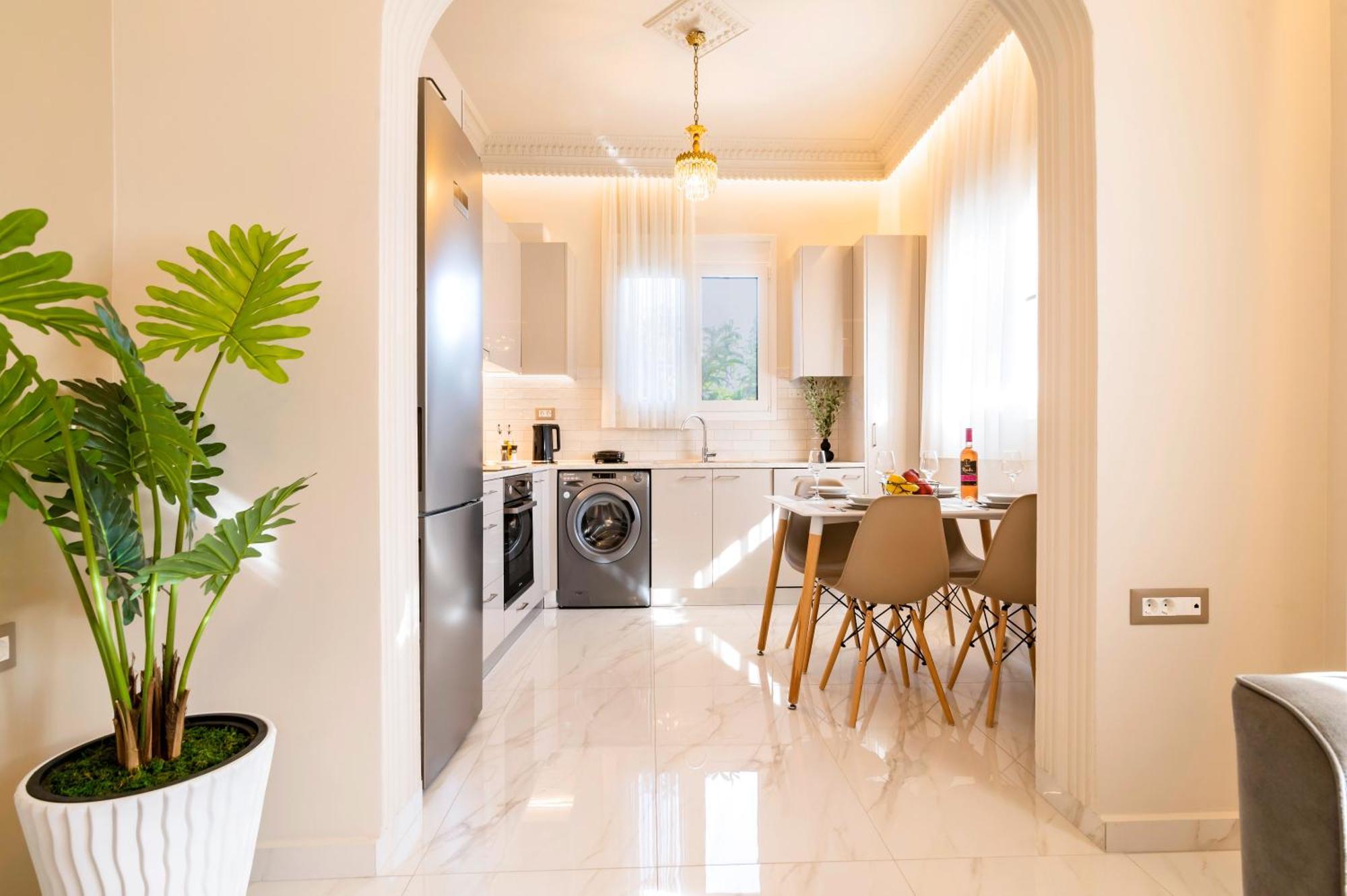 Nikargy Luxury Apartments Koszkinú Kültér fotó